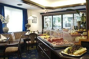 Hotel Astoria Am Urachplatz Stuttgart