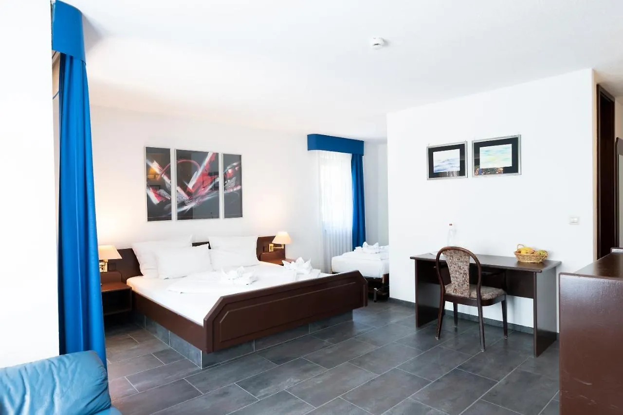 Hotel Astoria Am Urachplatz Stuttgart