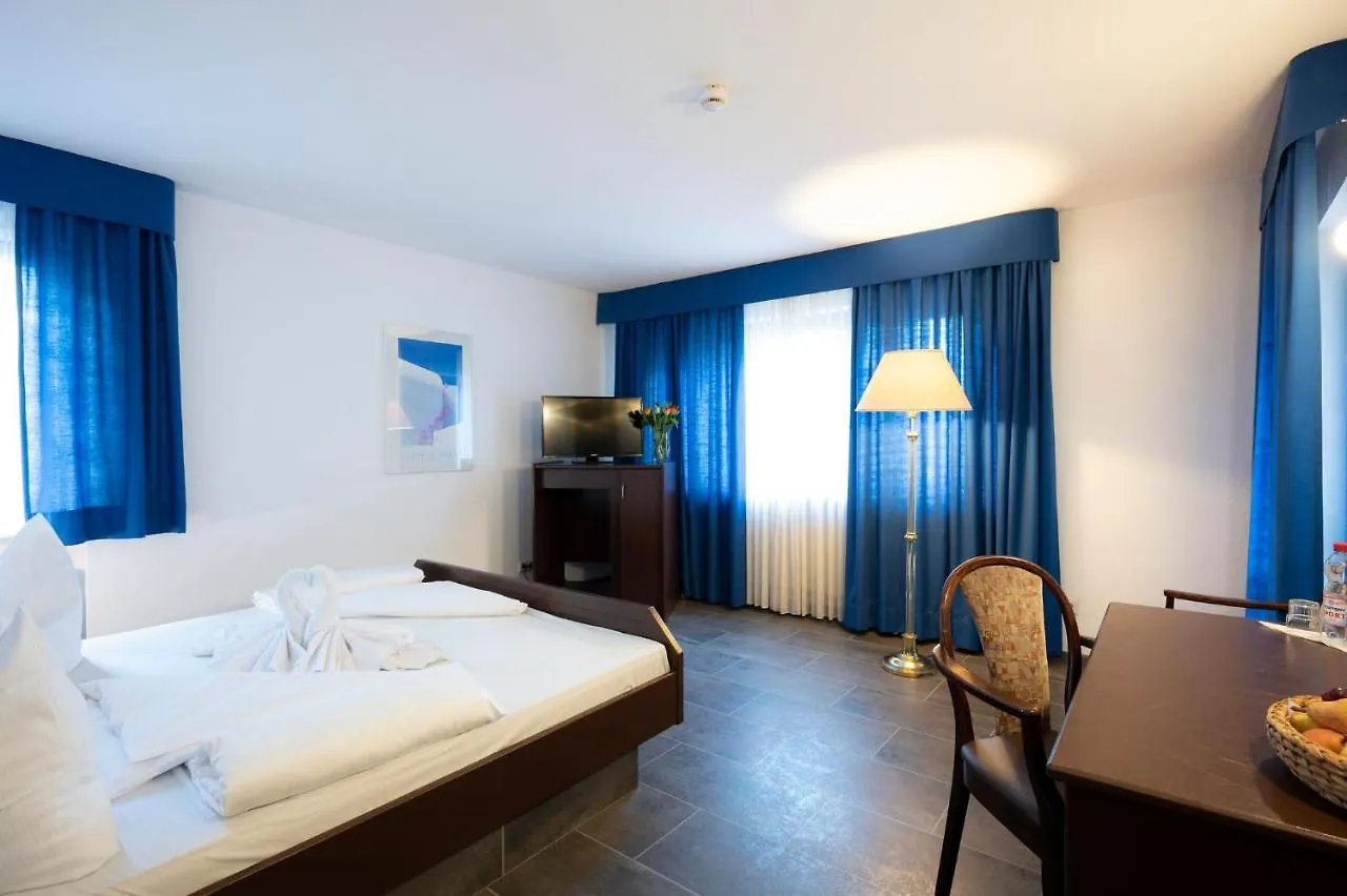 ***  Hotel Astoria Am Urachplatz Stuttgart Deutschland
