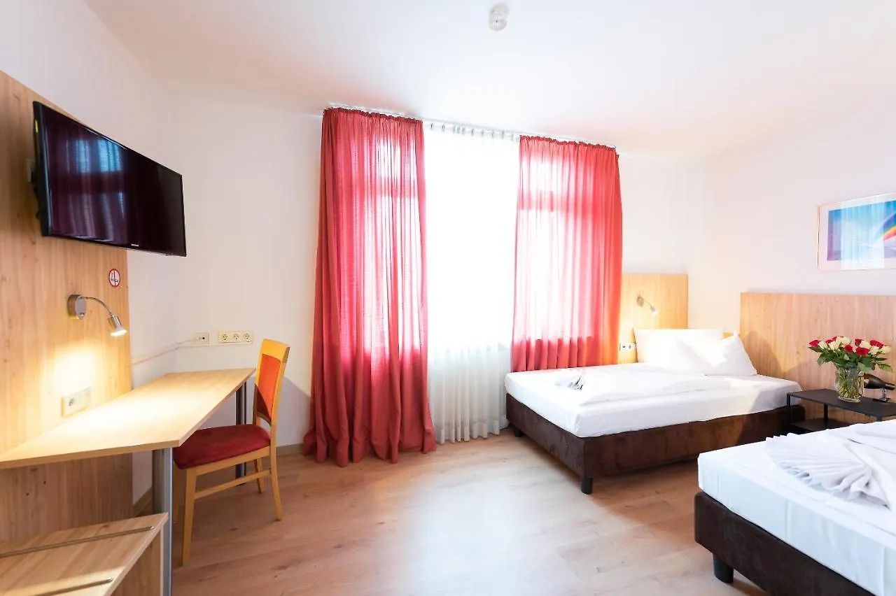 Hotel Astoria Am Urachplatz Stuttgart