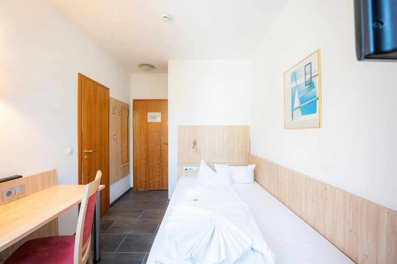 Hotel Astoria Am Urachplatz Stuttgart 3*,  Deutschland