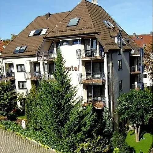 Hotel Astoria Am Urachplatz Stuttgart 3*,  Deutschland