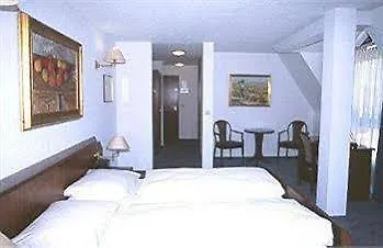 Hotel Astoria Am Urachplatz Stuttgart